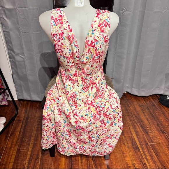 Floral Sleeveless Dress - Pink and White - Picture 5 of 5